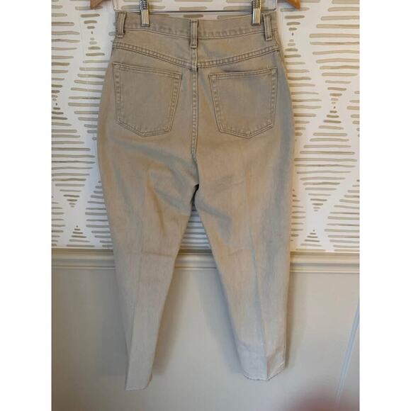 Wrangler Vintage Women’s Size 6 28” waist Cream Jeans - Picture 4 of 5